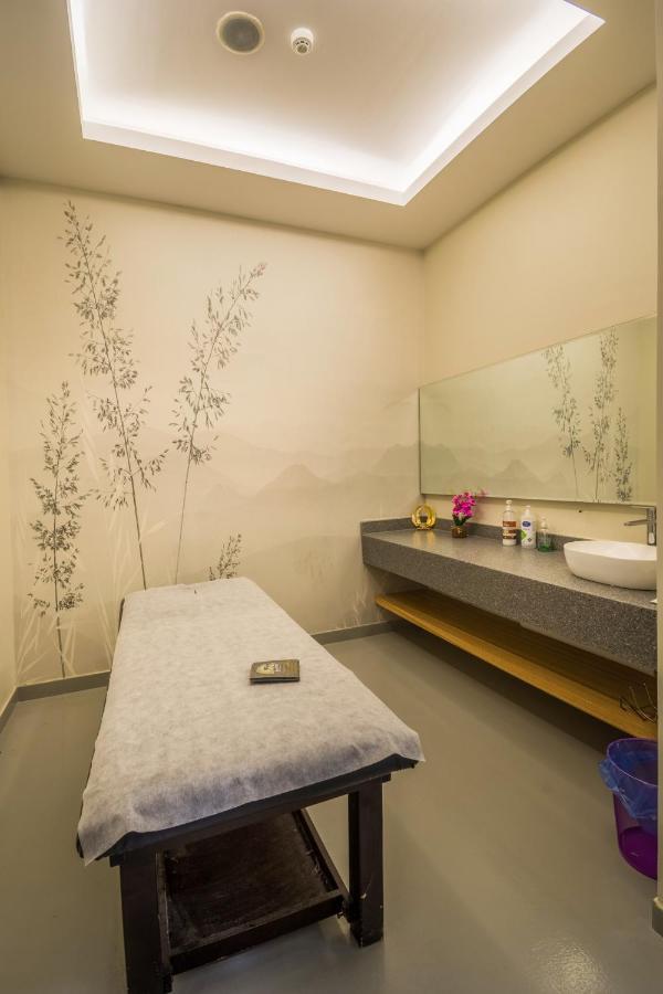 होटल Ewaa Express - Al Olaya 3*